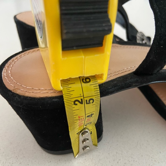 Tory Burch heels - Picture 2 of 4